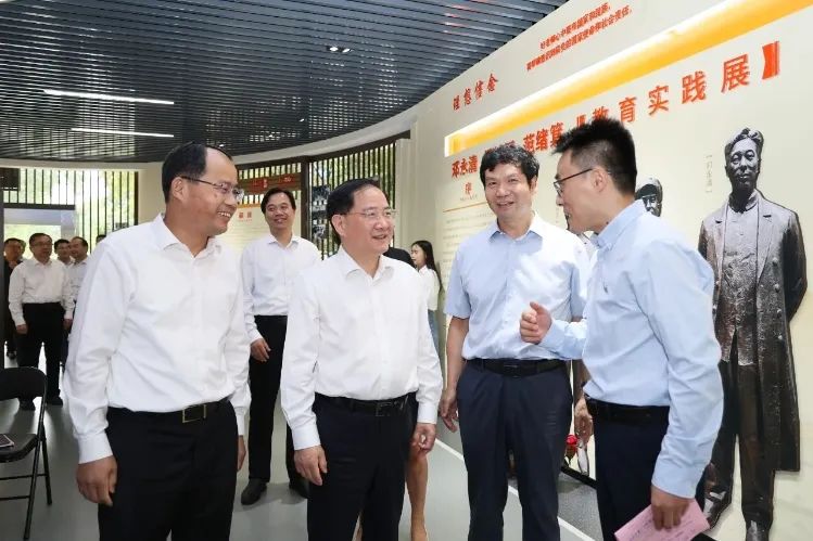 國家工信部赴南京航空航天大學、南京理工大學、江蘇省通信管理局調研，強調大數據、數字強國戰略